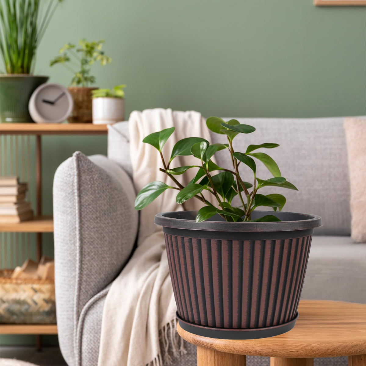 Myfeegoin Planter Pot 10 inch easy to move and reposition anywhere