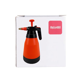MyLifeUNIT durable spray bottle designed for reliable garden care and home cleaning.