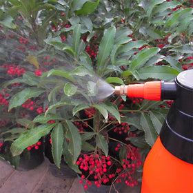 MyLifeUNIT sprayer works indoors and outdoors for plants, cleaning, and small tasks.