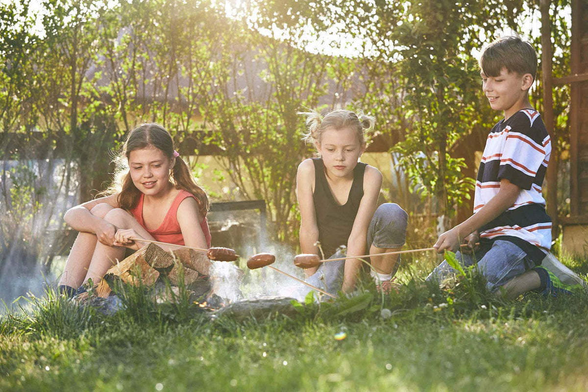 NadaKin eco-friendly disposable skewers simplify outdoor cooking with no cleanup
