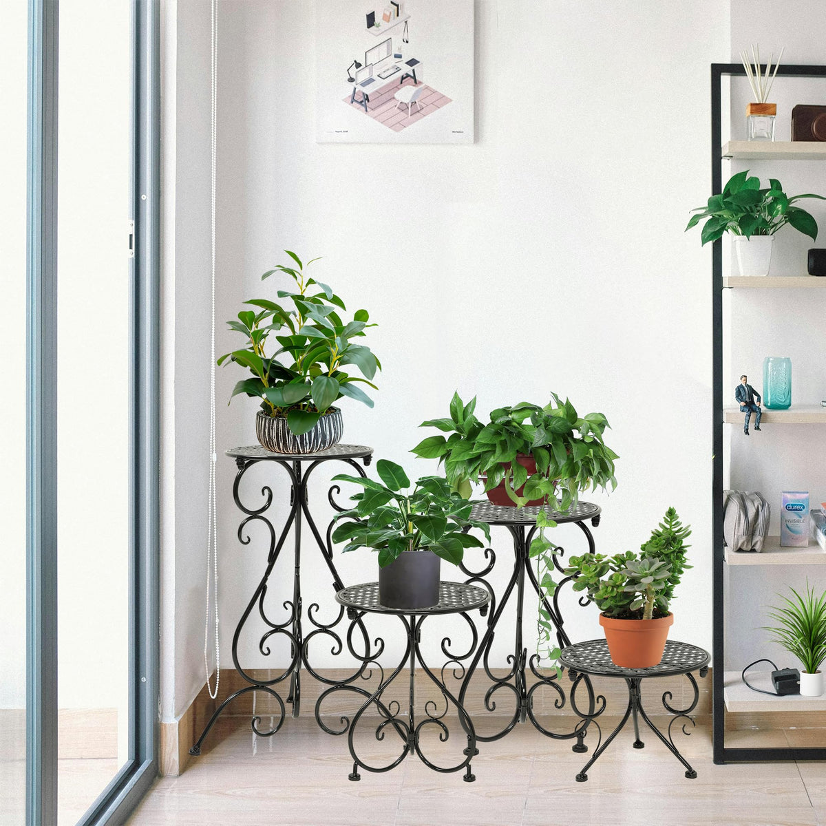NAKUPE top tray eleven-inch surface for small to medium pots.