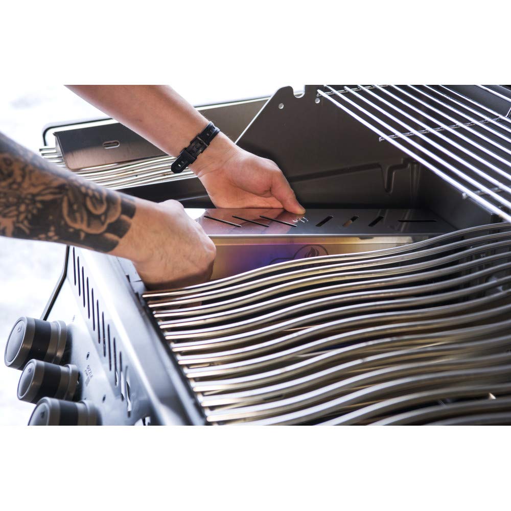 Napoleon smoker box easy to clean after smoky barbecuing sessions.