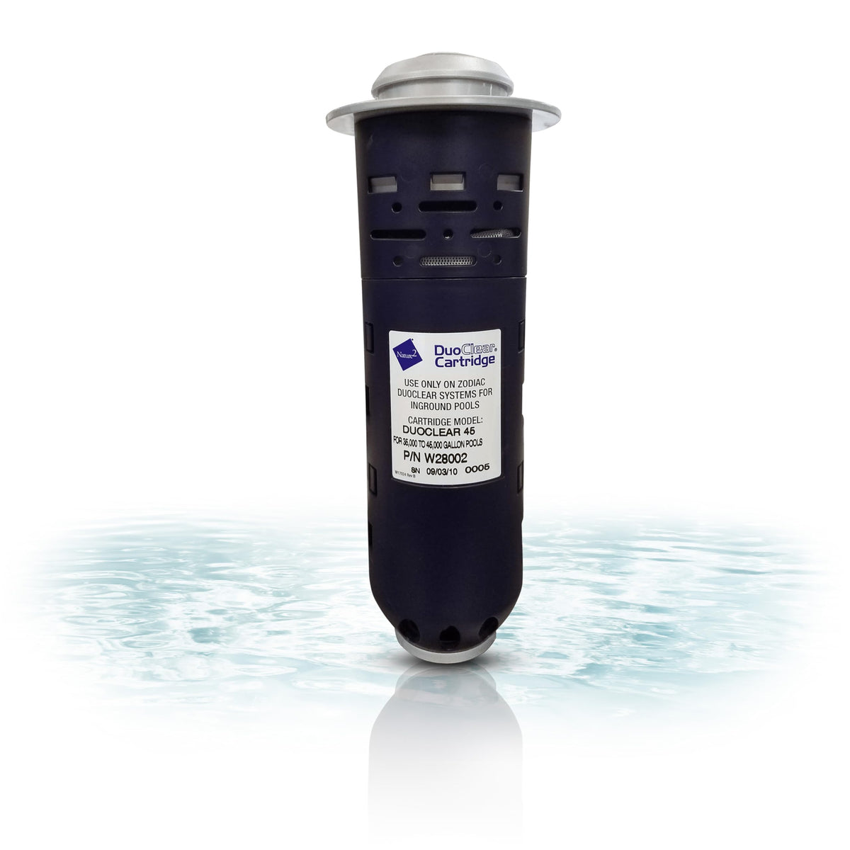 Nature2 DuoClear 25 mineral cartridge in use for inground pools, reducing bacteria naturally.