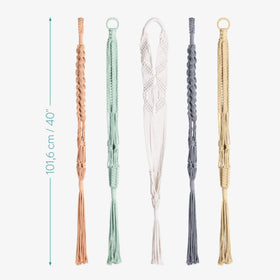 Navaris 5-hanger set with color variety suits mixed pot sizes.