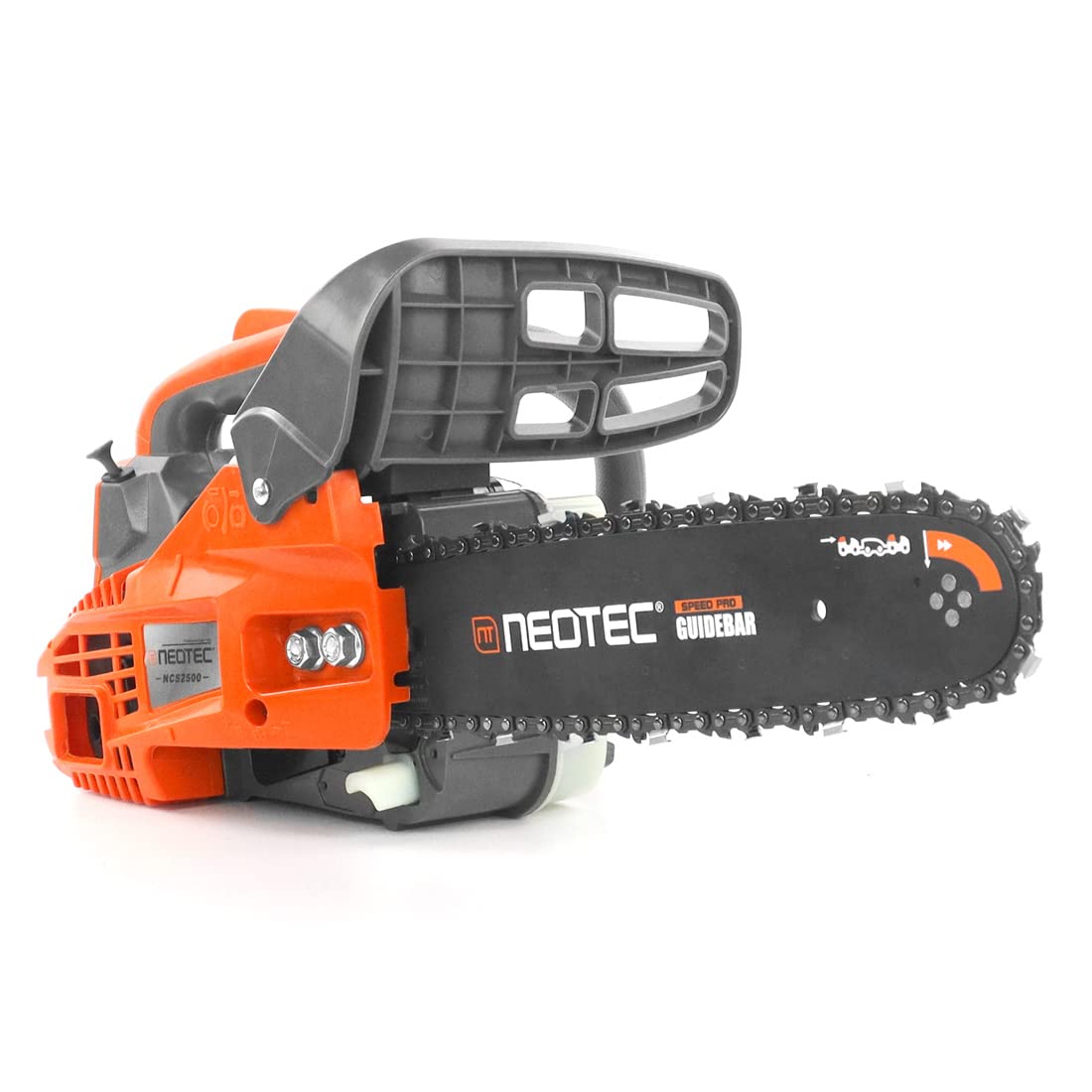 NEO-TEC fuel-efficient engine lowers running costs and downtime.