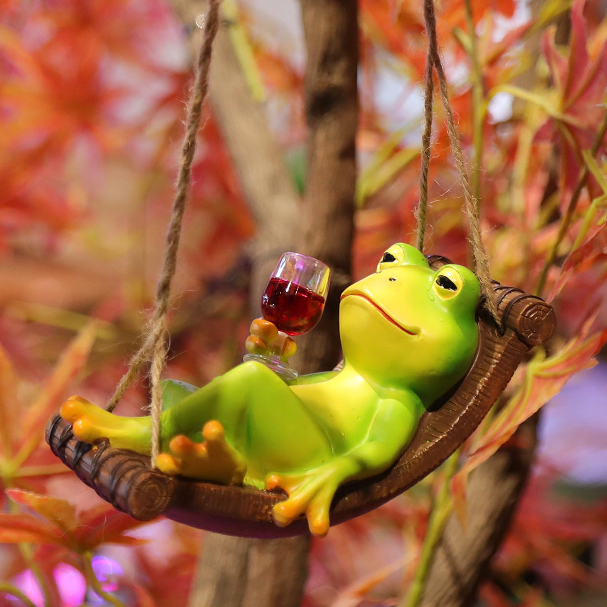 NINIPAPA cute frog figurine adds whimsical charm to patios and porches.