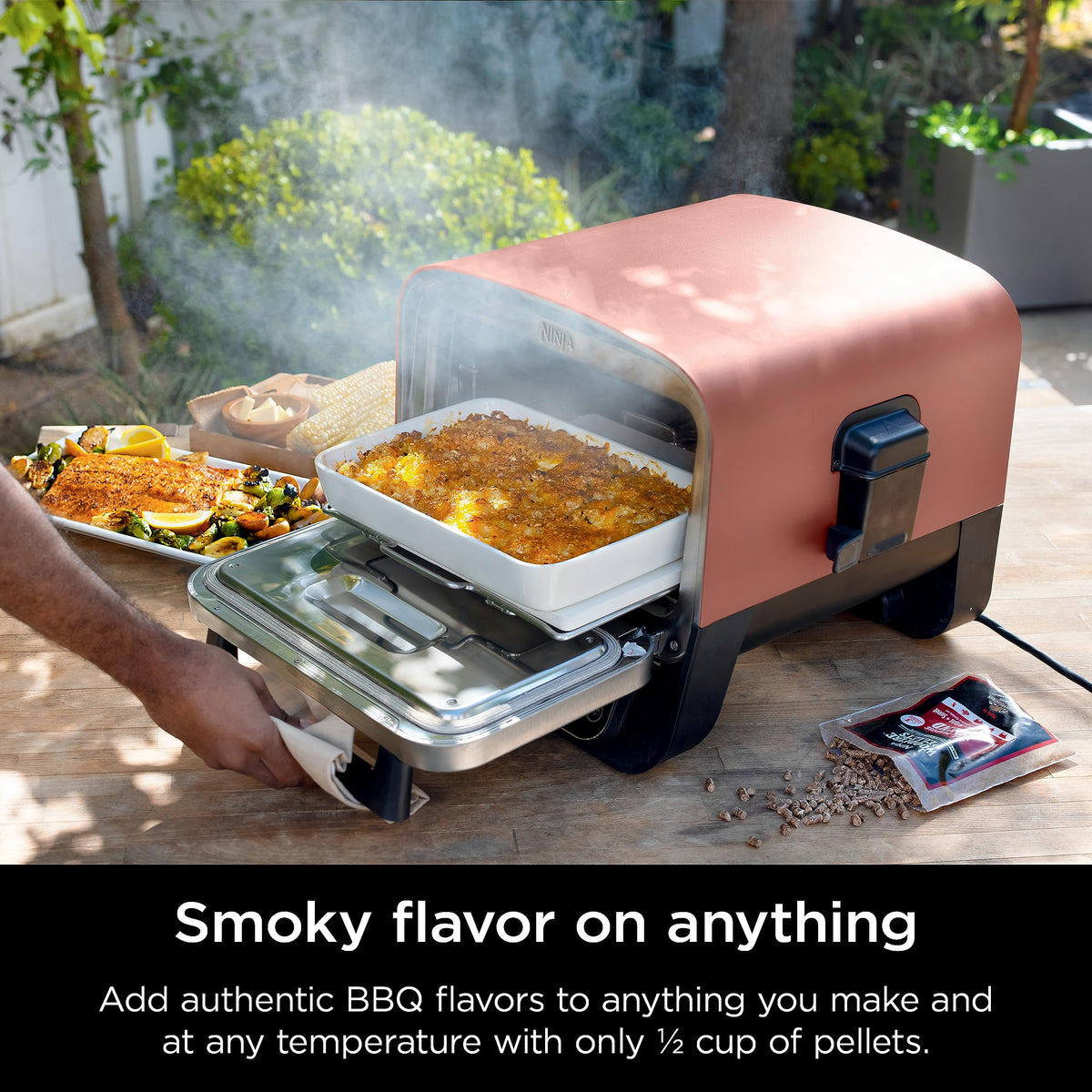 Ninja Woodfire pellet scoop included for easy fueling.