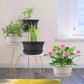 NNARRE durable polyethylene plant pots withstand outdoor use.