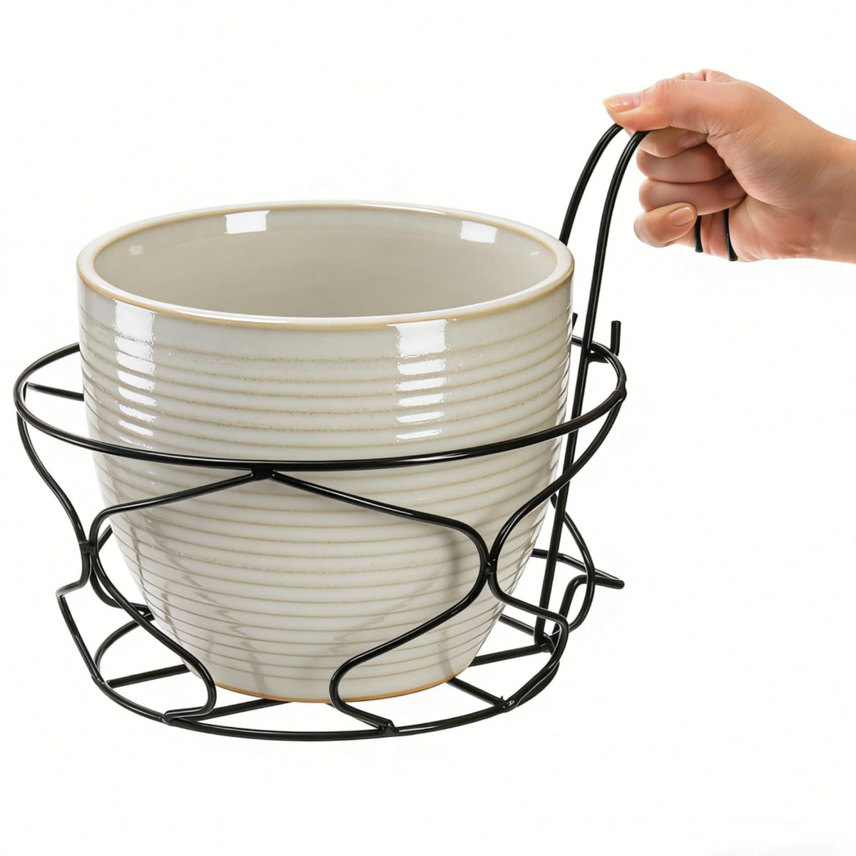 Noamus indoor-outdoor compatible planter set adds elegance to homes and gardens.