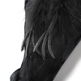 Noamus porch-display-crow hangs easily for instant yard decor.