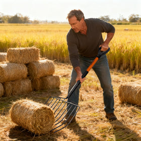 Nohovu pitchfork curved head aids scooping and turning debris.