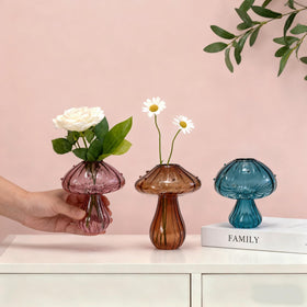 NOLIPED mushroom vase with widened base for stable shelf placement.