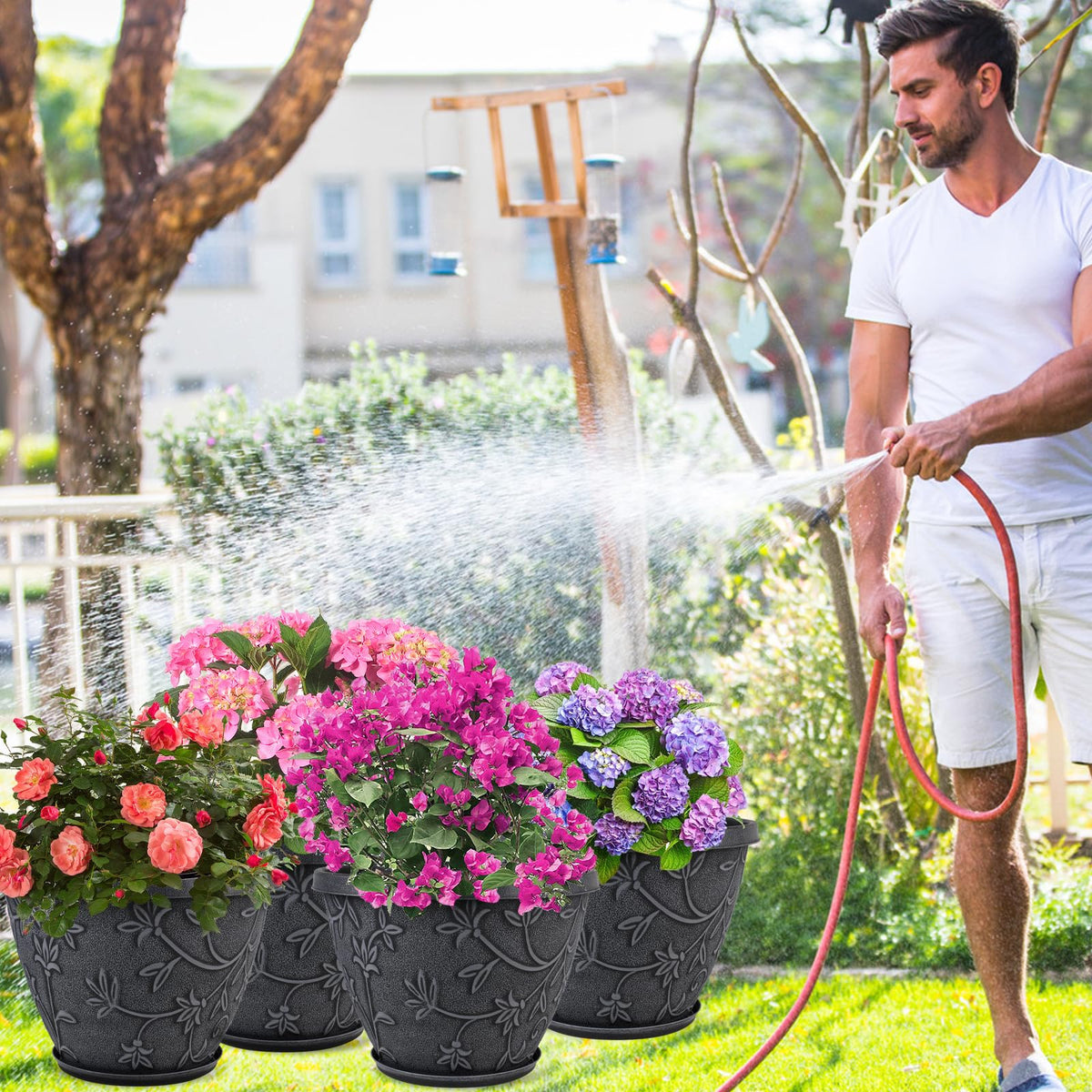 Nooulap modern-decor garden pot complements gray decor schemes.