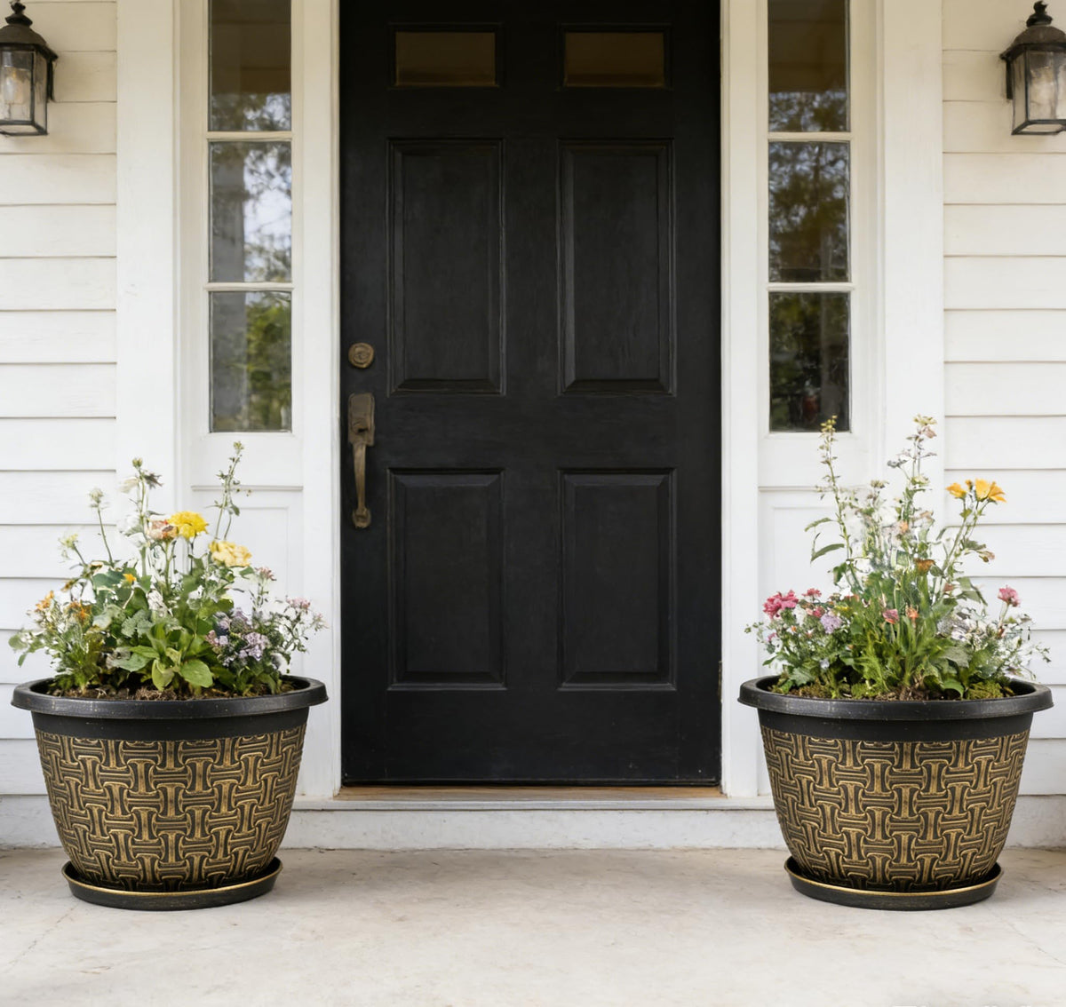 Nooulap ornate garden pots add elegance to patio or balcony setups.