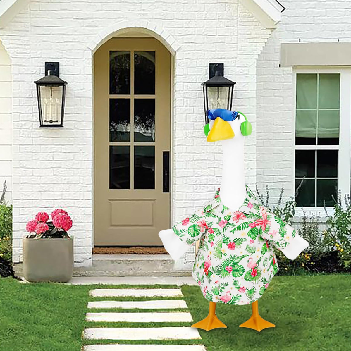 NovousGoo goose sunglasses add sunny, party-ready vibe to yard decor.