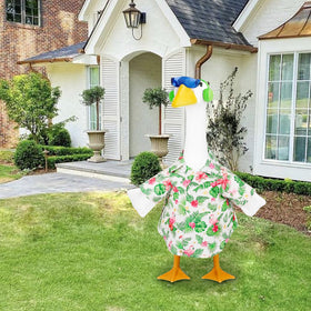 NovousGoo green leaf pattern shirt creates a tropical garden mood.