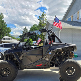 NVSDFAVUZUQ USA flag for golf carts and outdoor displays.
