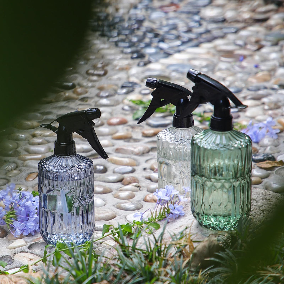 OFFIDIX reusable design promotes less plastic waste and savings