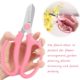 OJYUDD compact 6-5x3-8x0-5in size fits comfortably in hand.