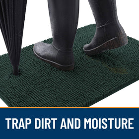 OLANLY chenille mat absorbs moisture quickly to keep floors dry.