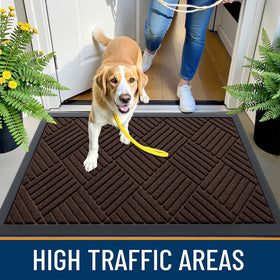 OLANLY dirt and moisture capture keeps entryways dry and welcoming.