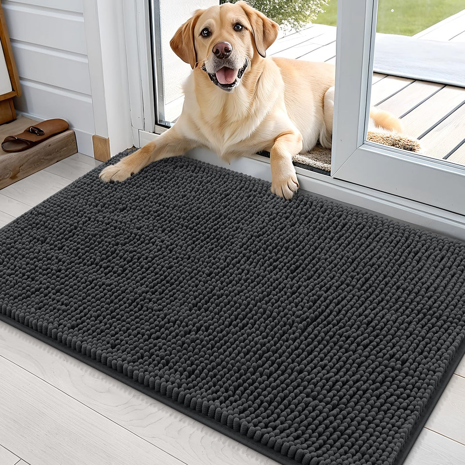 OLANLY dog door mat in dark grey soaking muddy paws at entry