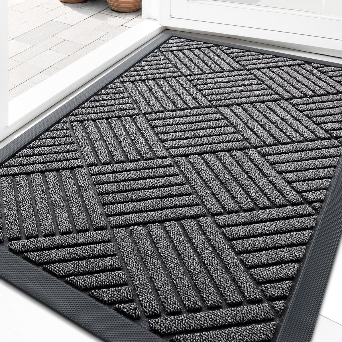 OLANLY front door mat Grey Diamond close-up highlights slip resistance and dirt trapping.