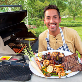 OLEEX grill bags ready for family meals, accommodating pork chops and vegetables.