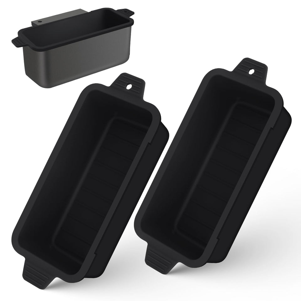 Oliggive silicone grease cup liner on a Blackstone 36-inch griddle catches drips efficiently.