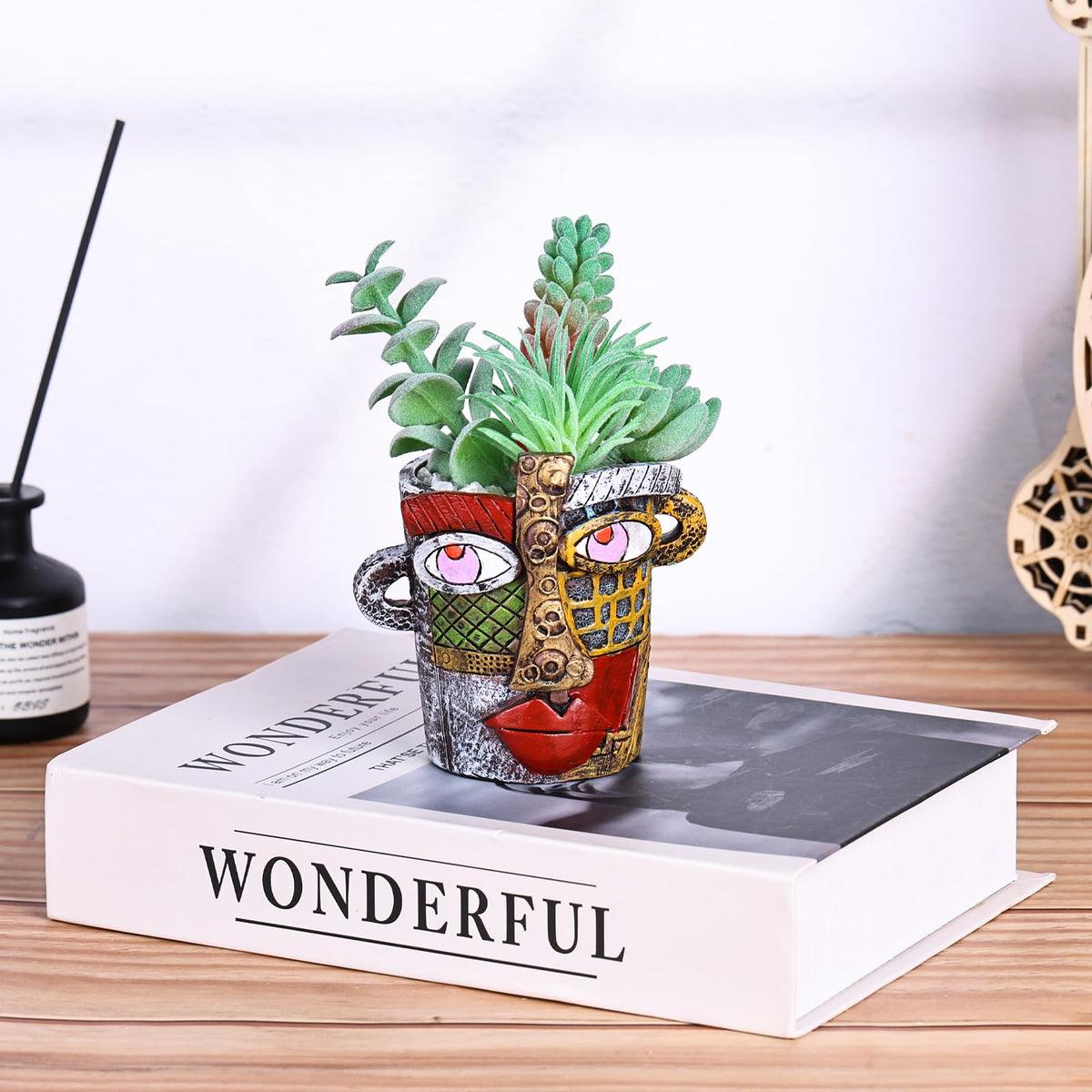 oliruim face planter with drainage hole supporting healthy roots