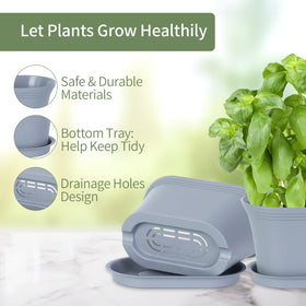 Oliz versatile set fits small spaces like balconies and counters.