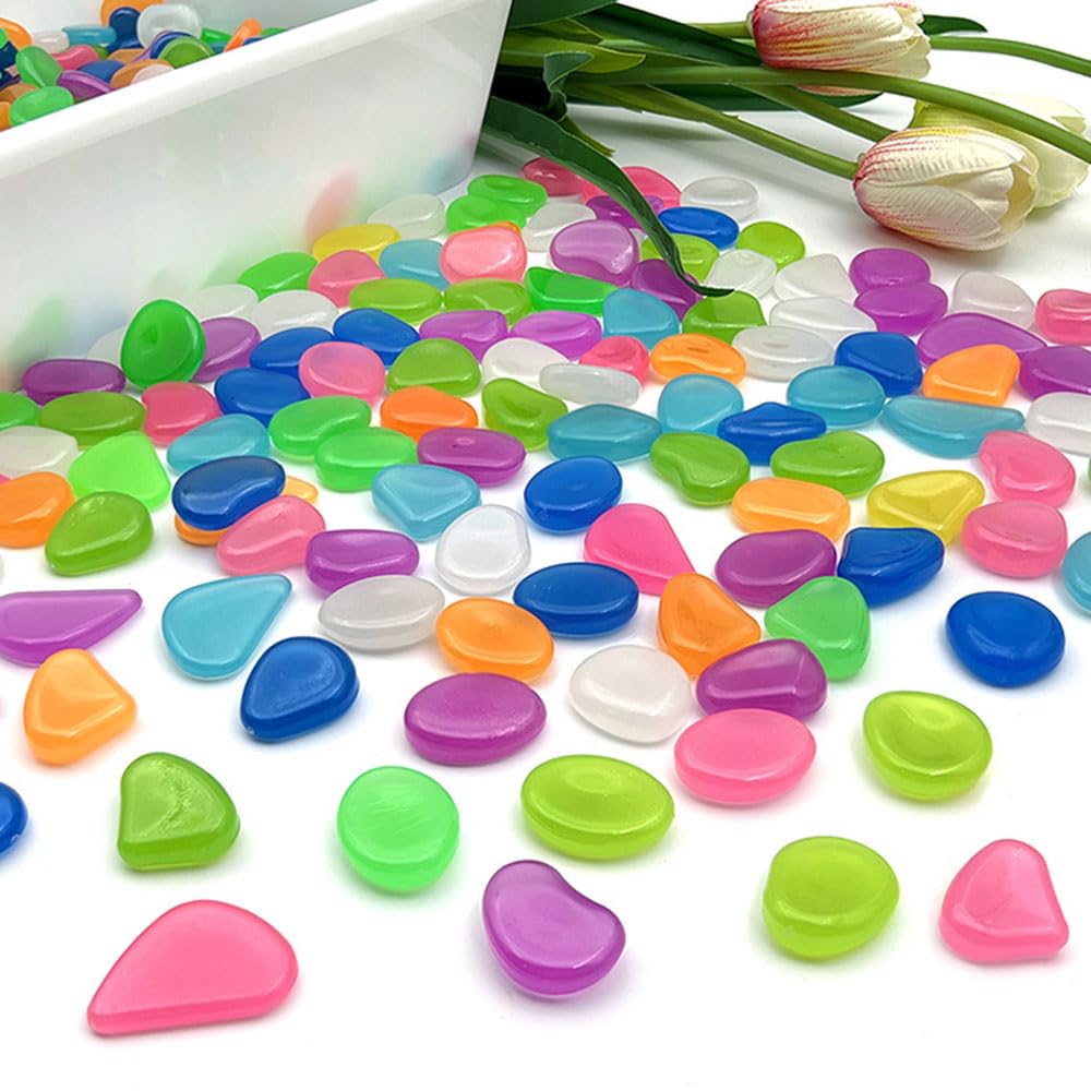 OMCleaner Glow Stones aquarium rocks adding color to fish tank