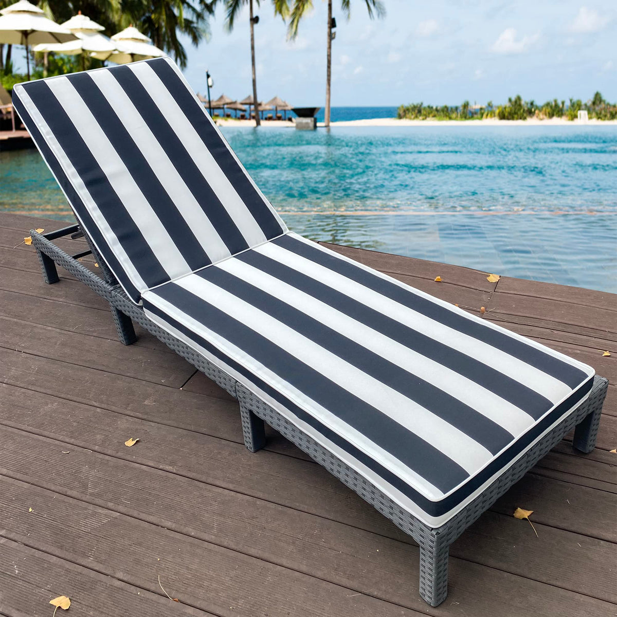 Only Choice side view cushions with straps stay securely in place.
