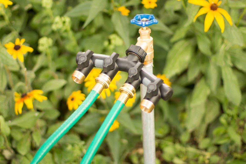Orbit 58970 swivel connection enables quick, tool-free installation