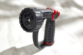 Orbit 58993 seven-pattern nozzle with versatile spray options