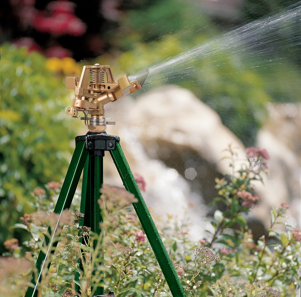 Orbit Tripod adjustable height enables tailored spray reach for varied landscapes.