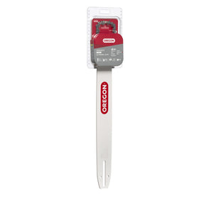 Oregon AdvanceCut chain delivers efficient cutting with low vibration.
