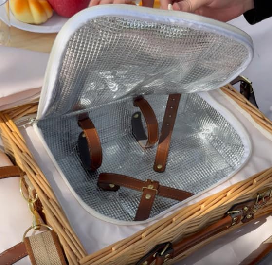 OrgaNatureQueen outdoor dining kit for two supports easy adventures