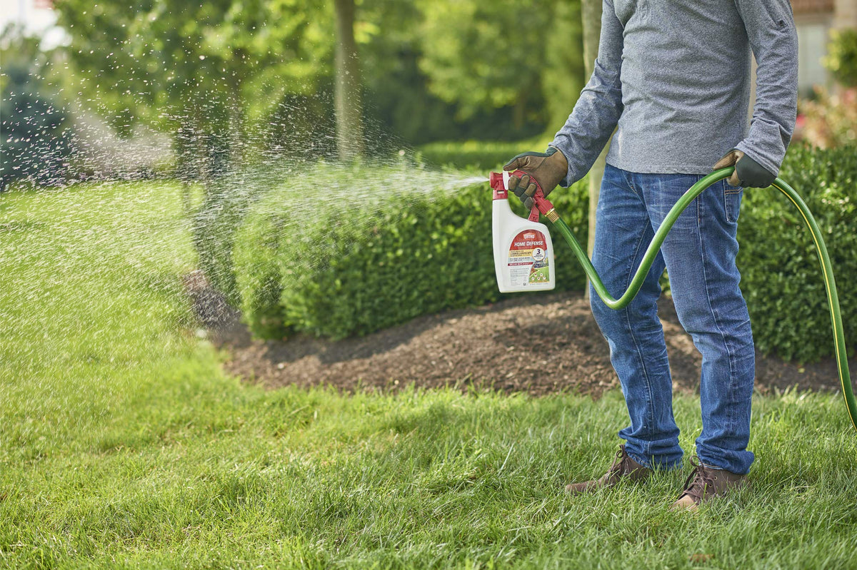Ortho Home Defense ornamentals-flowers-trees protects plants and trees in your landscape.