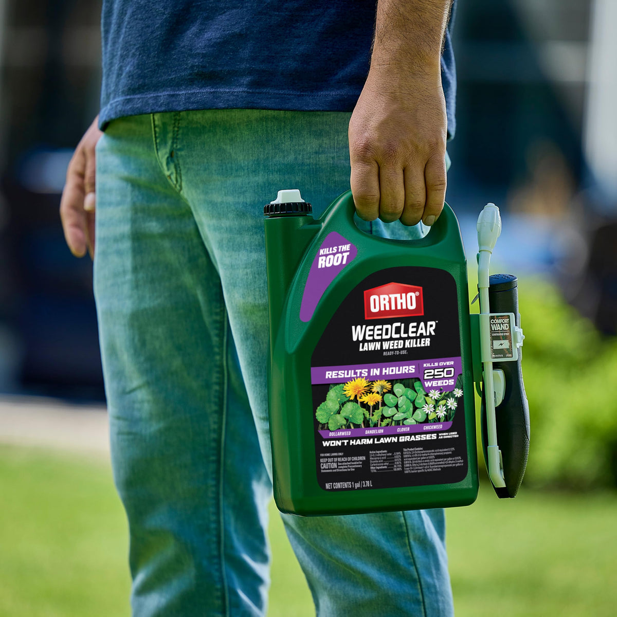 Ortho WeedClear Comfort Wand attached for easy spray control during application.