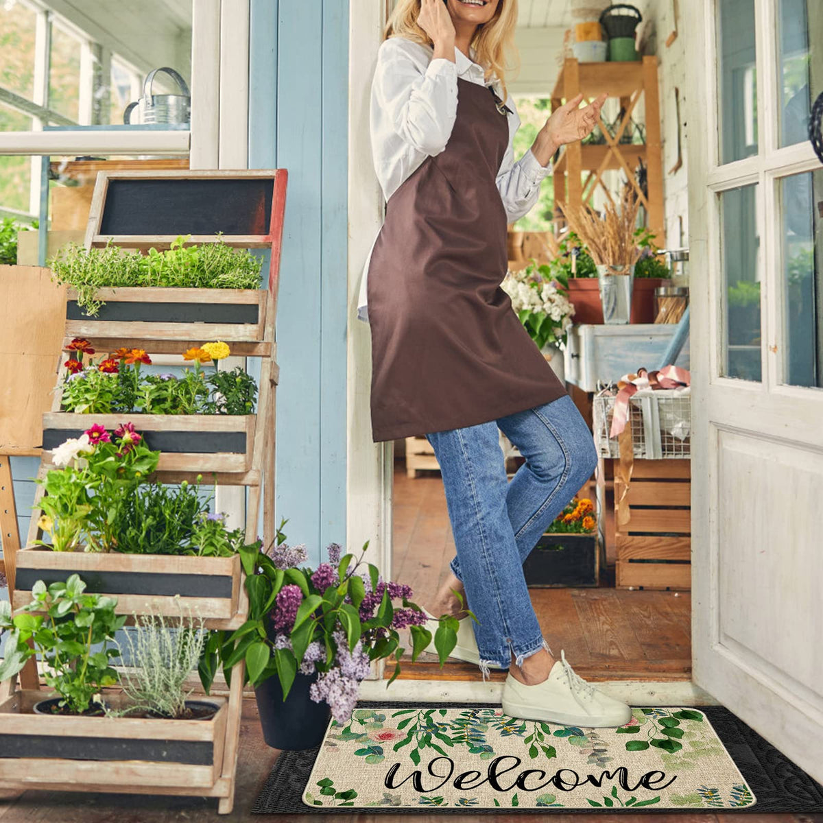 ORTIGIA burlap surface mat features non-slip backing for safer outdoor or indoor use.