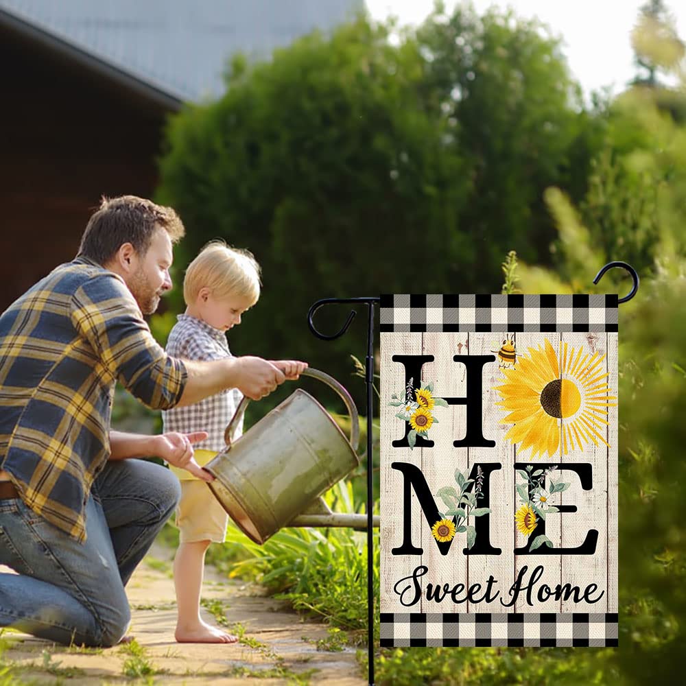 ORTIGIA Weather-resistant 12.5x18 inch garden flag stays bright in sun and rain.