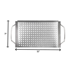 Outset stainless steel 430 design adds durability and a modern look to outdoor cooking.