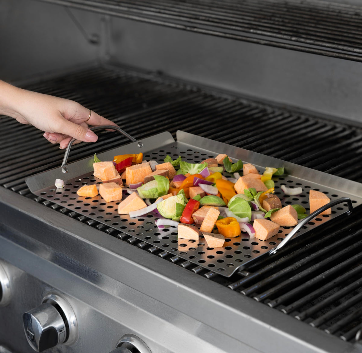 Outset versatile option for fish, veggies, or kebabs