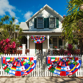 Outus world flags banner with reinforced grommets for easy hanging.
