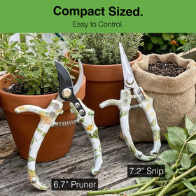 OWLDACIOUS garden gift set combines style and utility for gardeners.