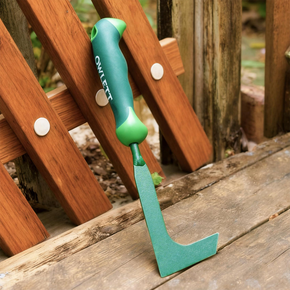 Owlett Crack Weeder lifetime warranty offers dependable garden support.