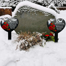 OZIO elegant heart plaque detail highlighting Dad lettering and butterfly accent.