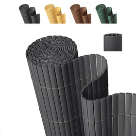 Paramondo PVC privacy screen close-up highlights 14mm 3-rib design for durable outdoor privacy