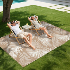 Pauwer soft cozy outdoor rug that's breathable and comfortable.